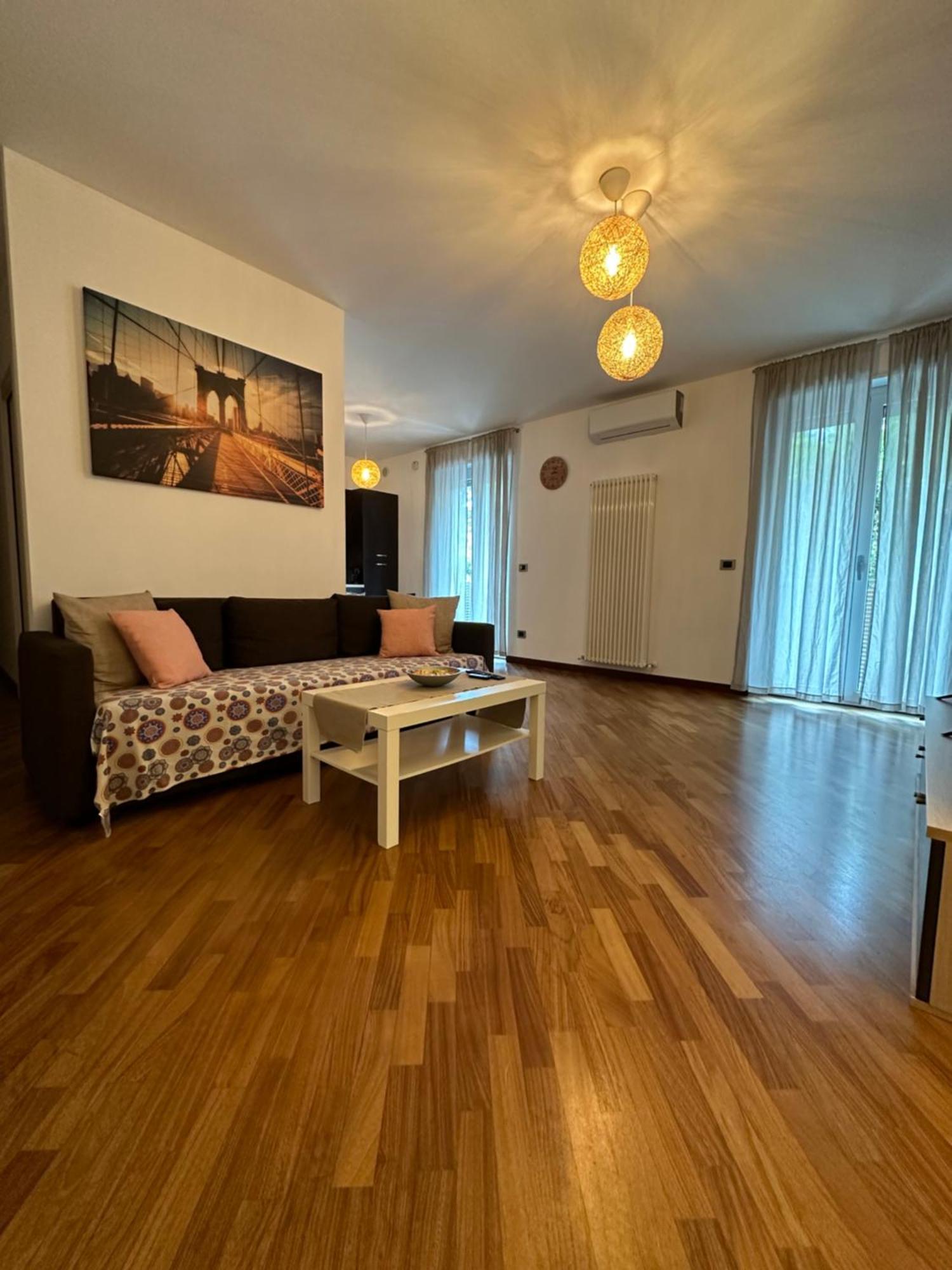 Apartamento La Casa Di Yasmin_Pescara Centro Exterior foto
